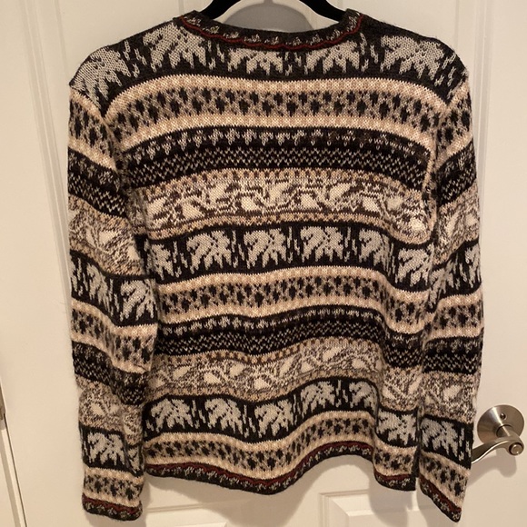 Raffa Sweater - Alpaca Cardigan Size Medium - Picture 5 of 9